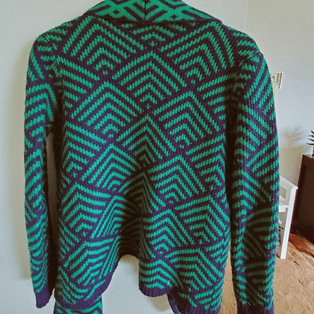 Cozy green/blue sweater